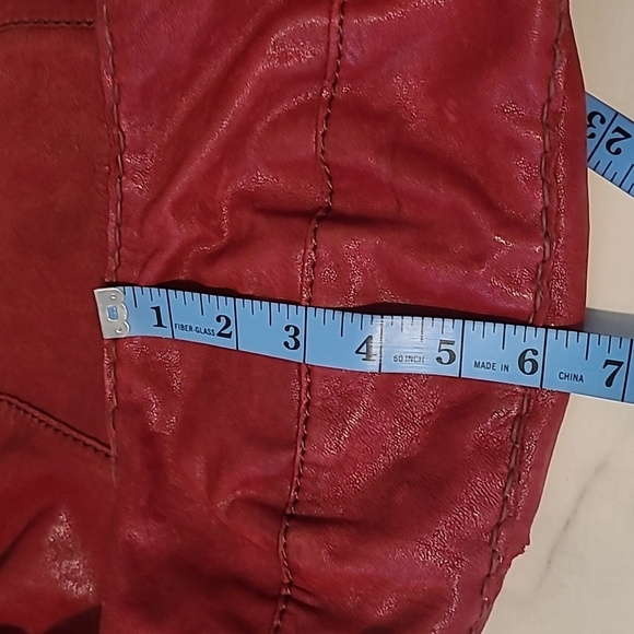 Lucky Brand XL Red Italian Leather Hobo Bohemian Shoulder Bag Purse Hippie - Picture 15 of 16